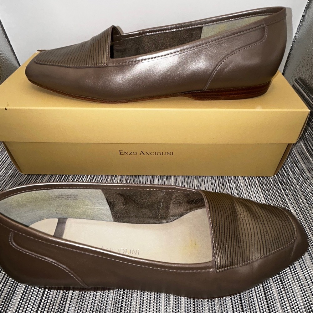 Enzo Angiolini Liberty Metallic Taupe Leather Square Toe Loafers Flats 6.5M